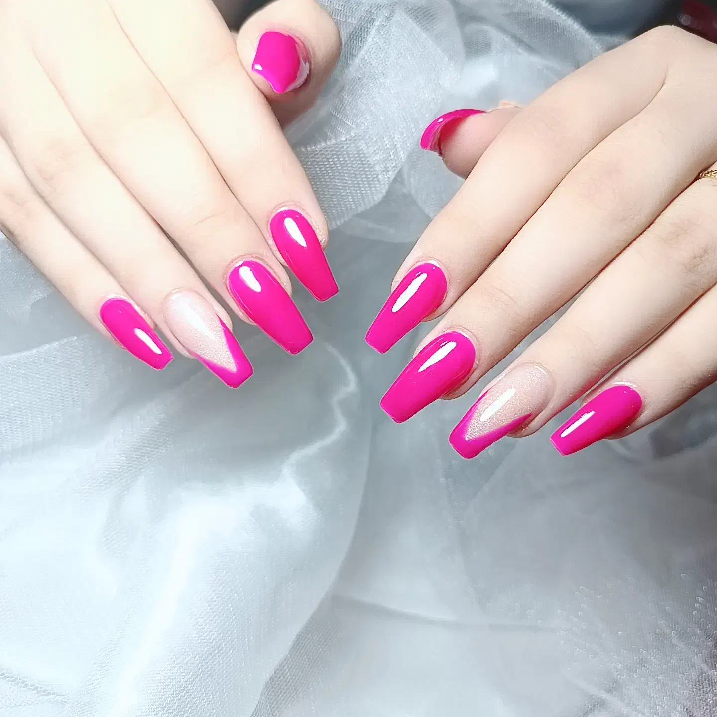 کاشت ناخن 250ترمیم 179ژلیش 99|خدمات آرایشگری و زیبایی|شیراز, شریف‌آباد|دیوار