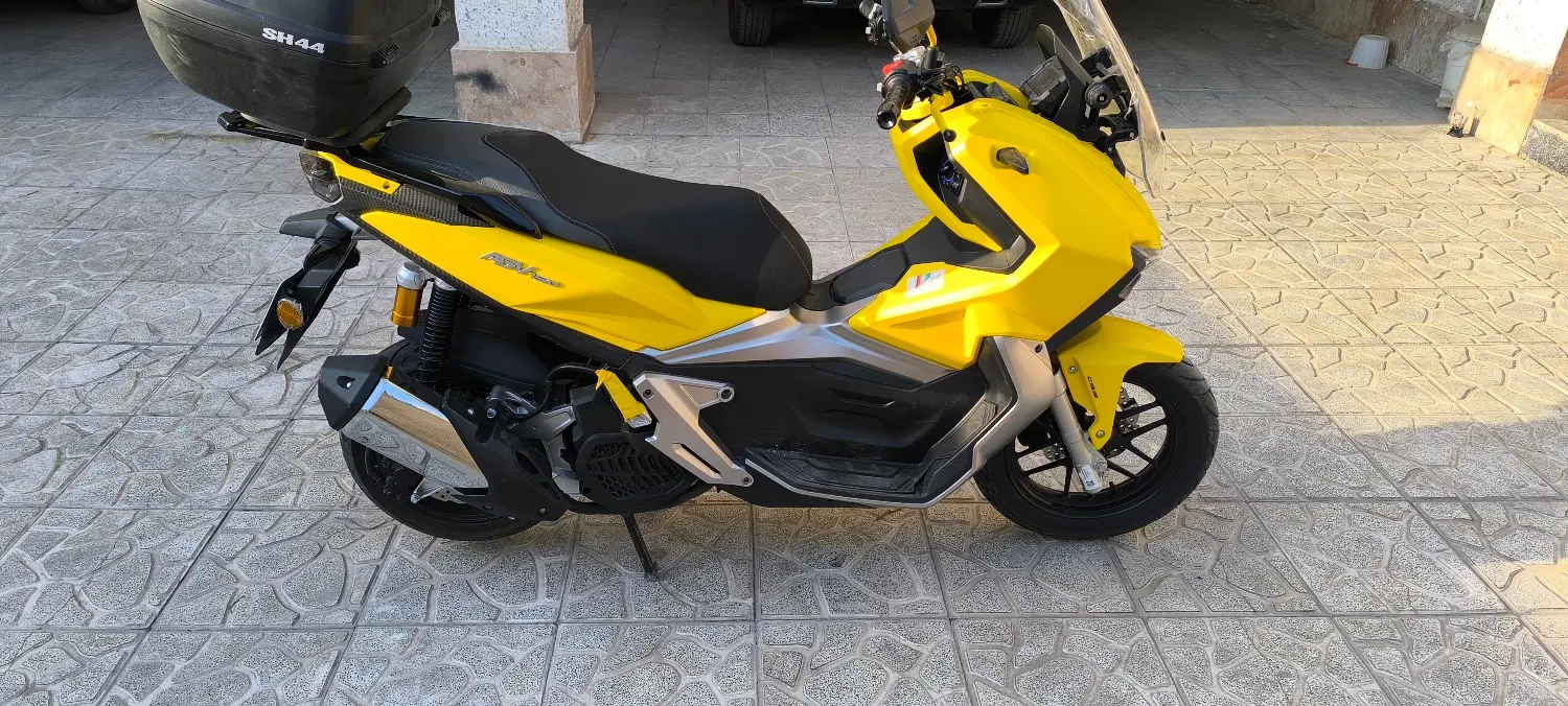 Agv adv|موتورسیکلت|تهران, دکتر هوشیار|دیوار