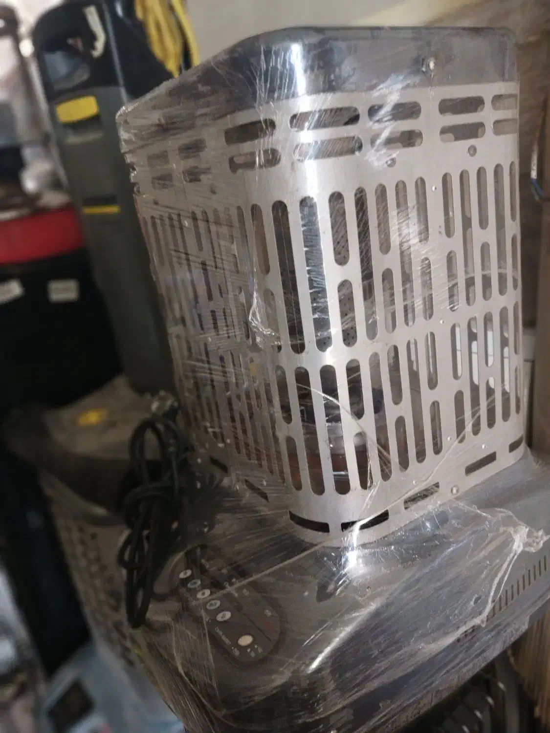 بخاری‌های برقی نفتی (باغی/خانگی ) ژاپنی اصل|بخاری، هیتر، شومینه|شیراز, گویم|دیوار