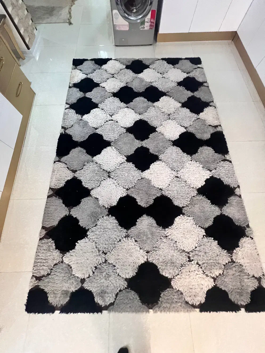 فرش|فرش|شاهین‌شهر, خانه کارگر|دیوار