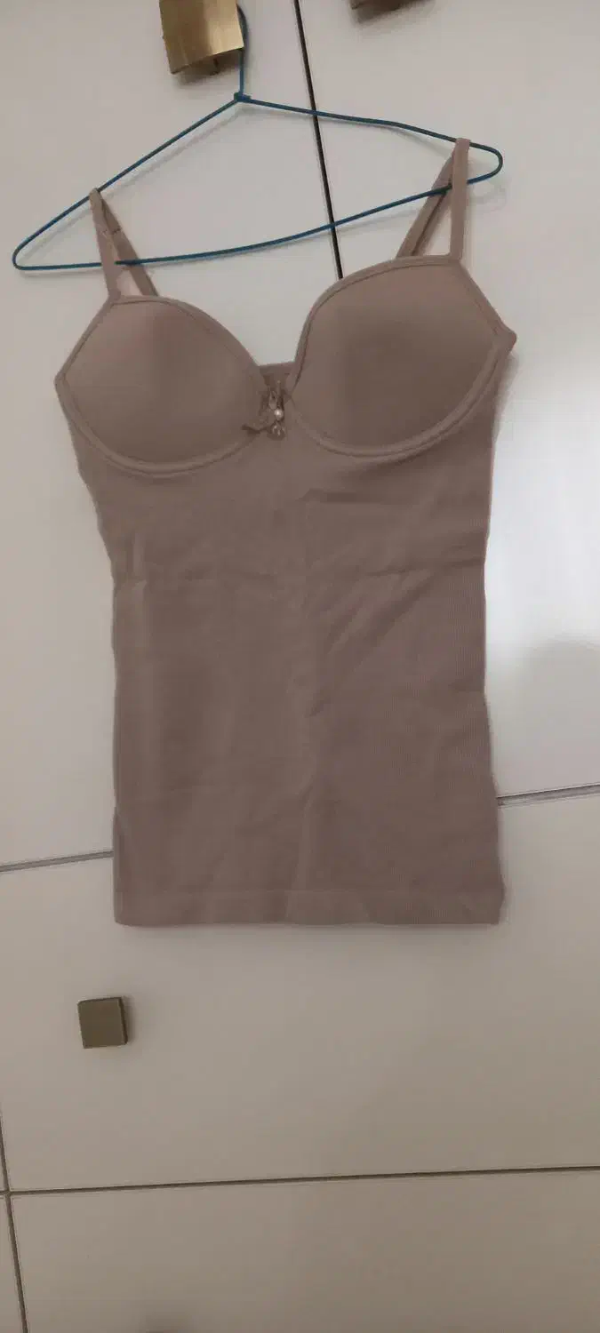 تاپ گنی، بادی|لباس|بروجرد, |دیوار