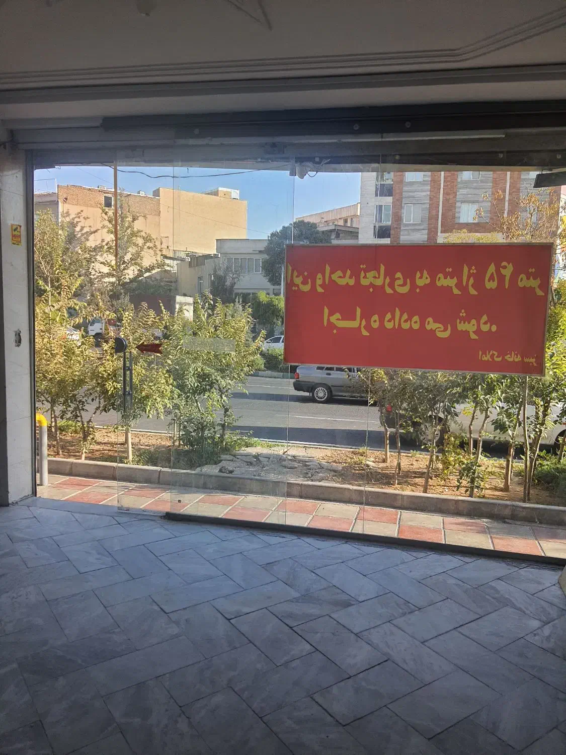 ۵۰متر تجاری بر گلبرگ|اجارهٔ مغازه و غرفه|تهران, سبلان (لشگر)|دیوار