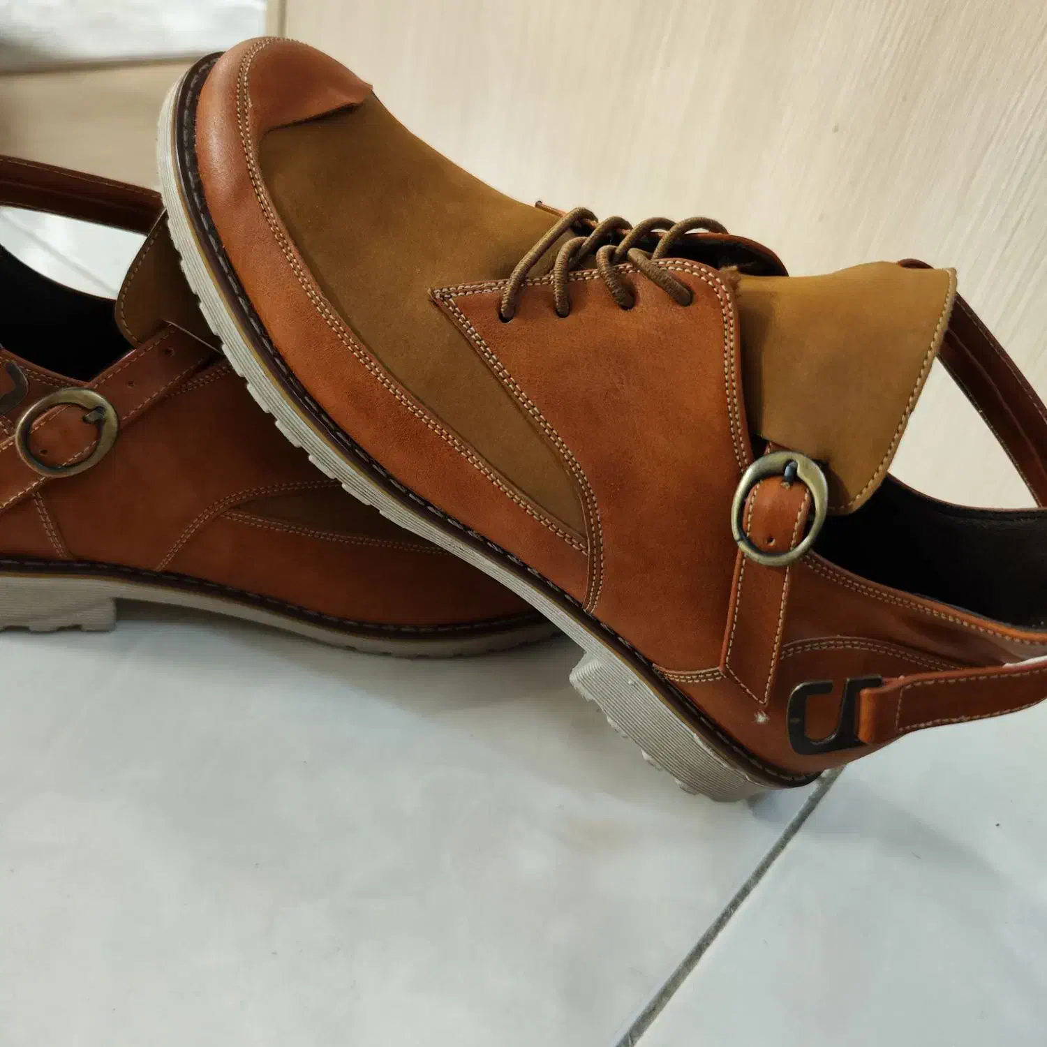 کفش زنانه کفش چرم مصنوعی دست‌دوز قهوه‌ای سایز ۳۹|کیف، کفش، کمربند|زنجان, |دیوار