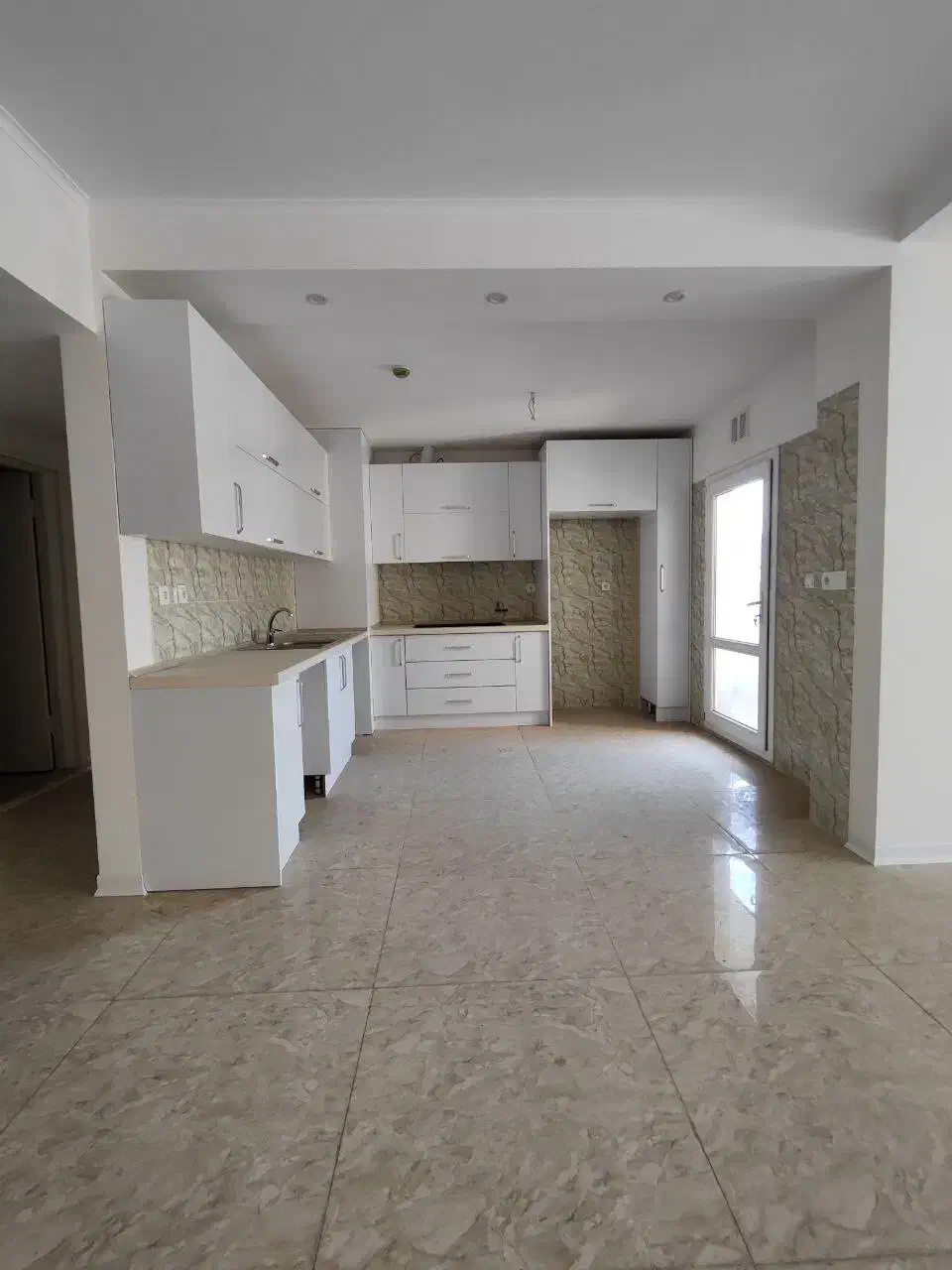 ۱۴۰ متر برج مجلل شخصی ساز خوش نقشه دریاچه