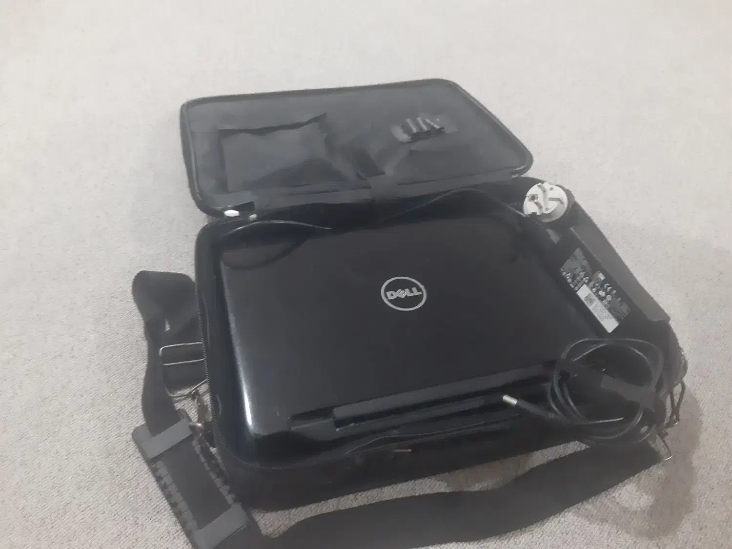 لپتاپ Dell بسیار تمیز|رایانه همراه|دوگنبدان, |دیوار