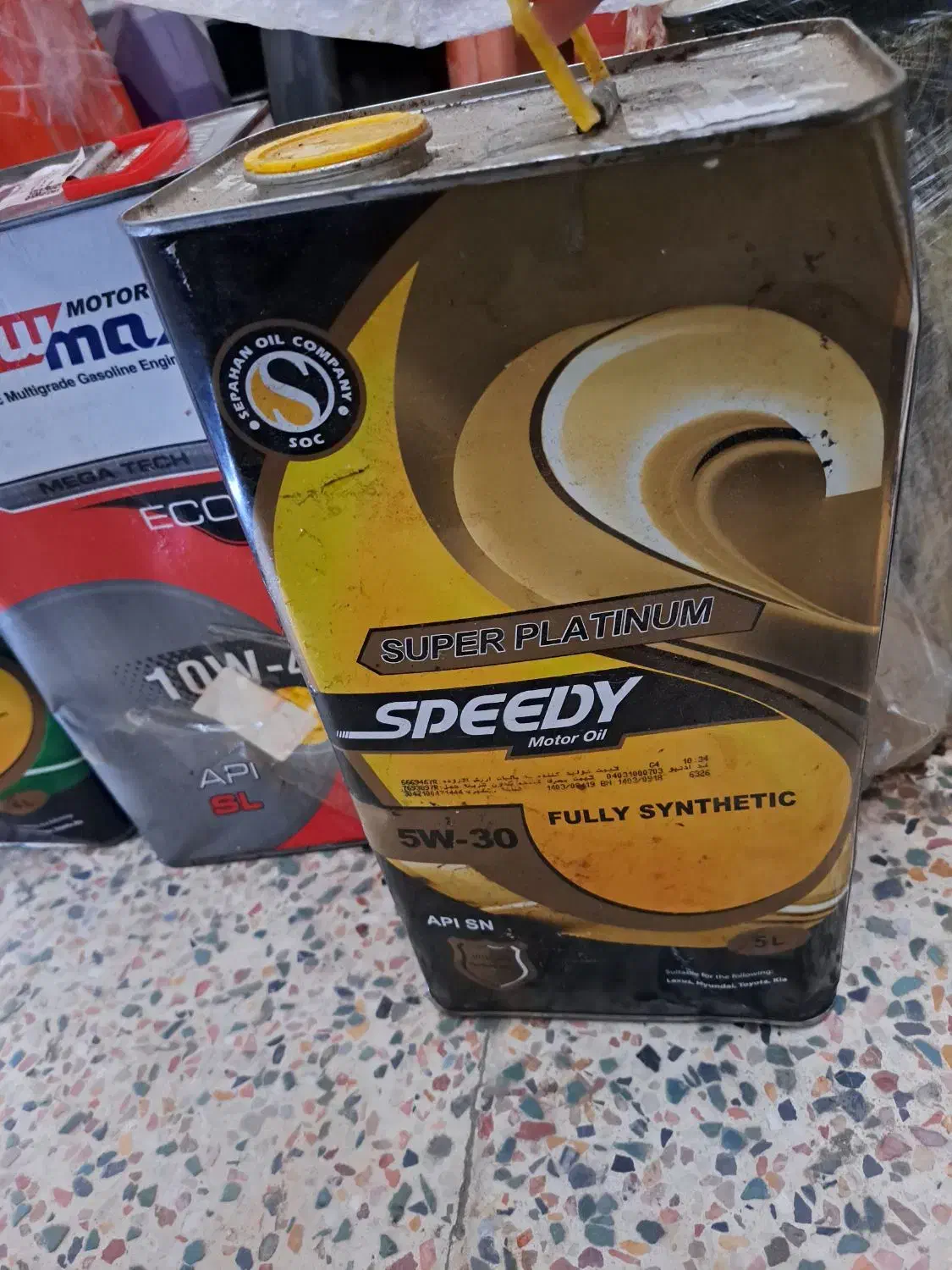 روغن ماشین|قطعات یدکی و لوازم جانبی|اسلامشهر, شهرک احمدیه|دیوار