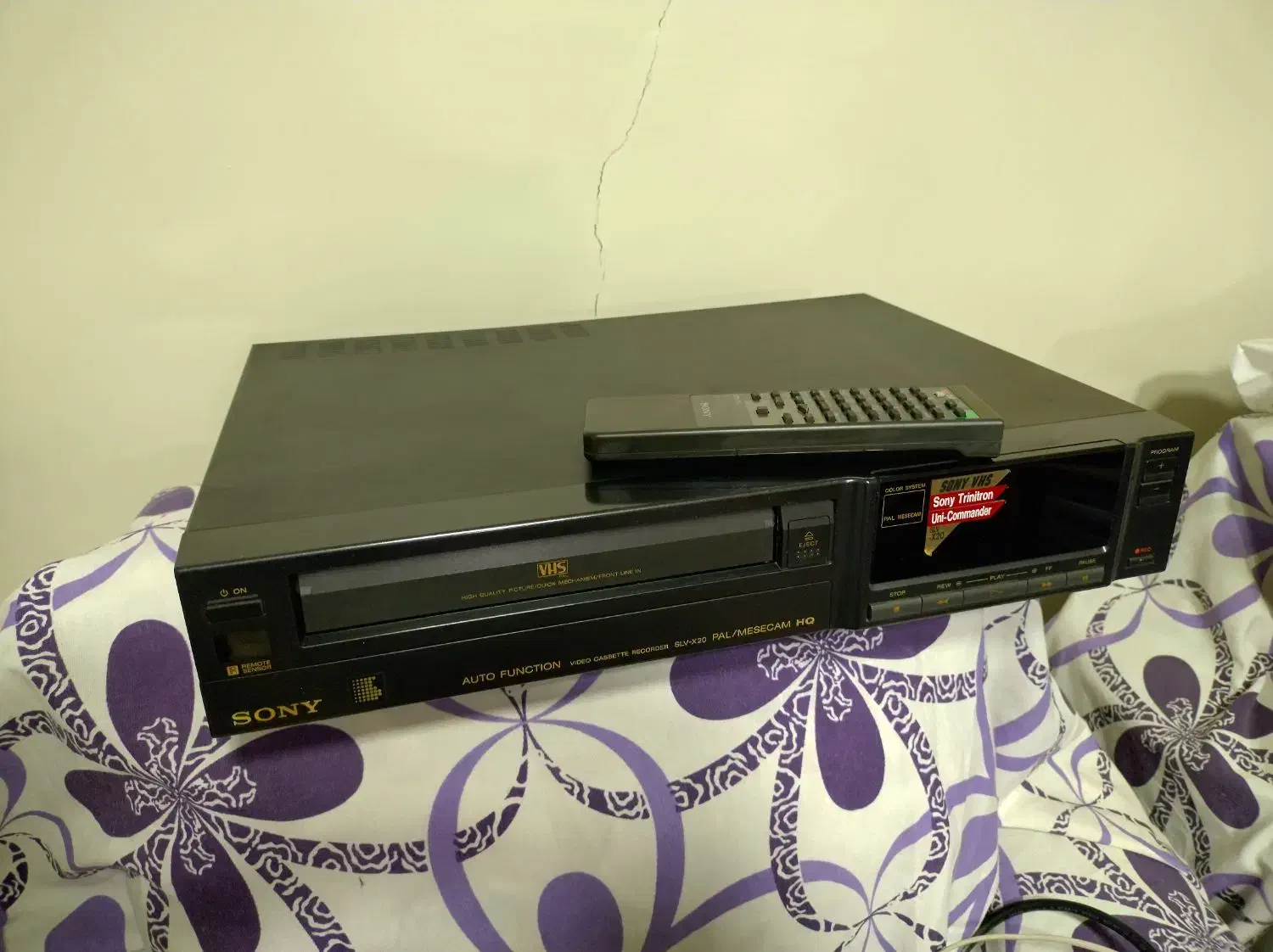 ویدیو کاست سونی VHS|پخش‌کننده DVD و ویدیو|تهران, قیطریه|دیوار
