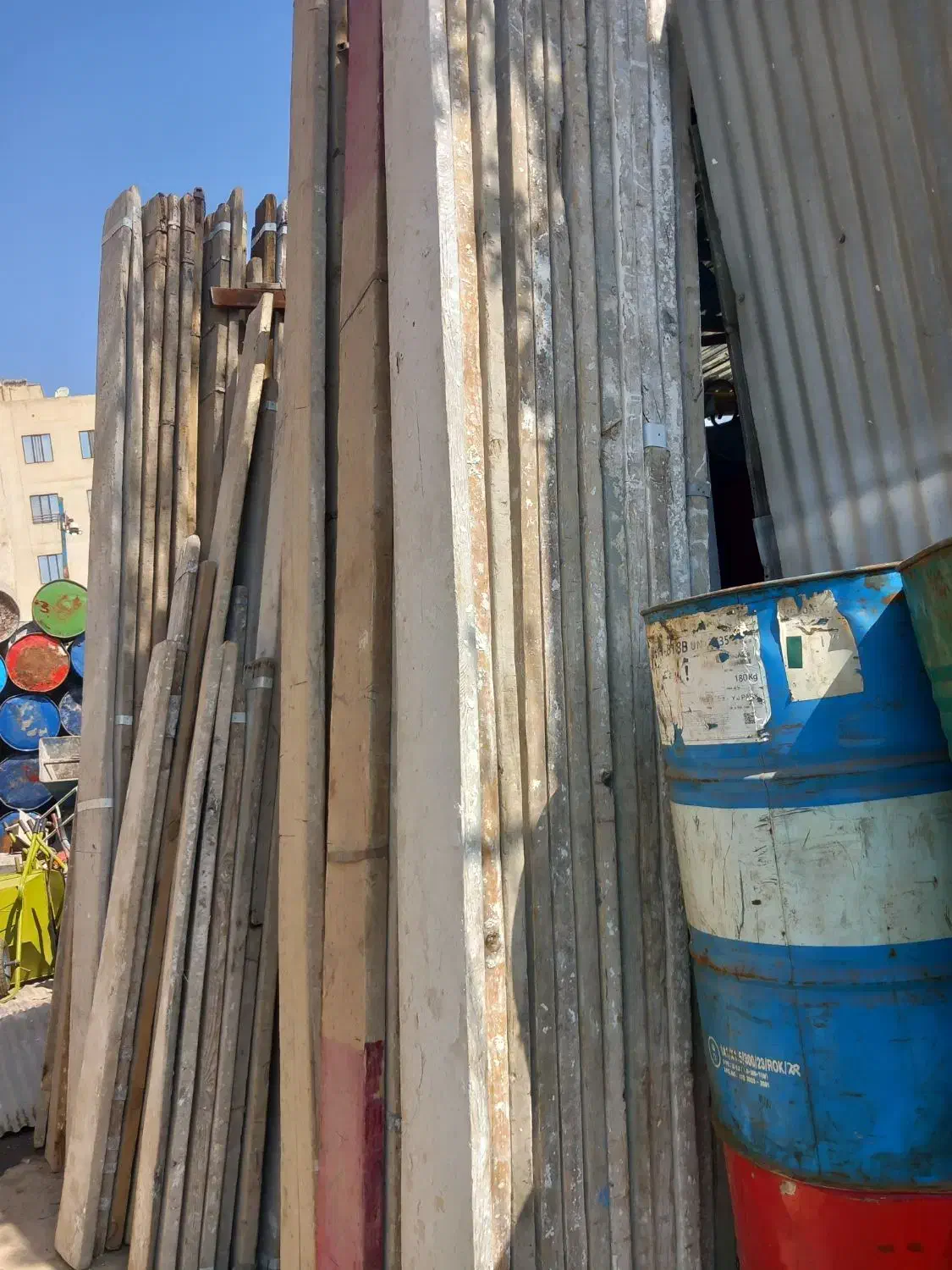 تخته،بشکه،بالابر،فرقون،نوودست دوم تحویل بعد تسویه|مصالح و تجهیزات ساختمان|تهران, نعمت‌آباد|دیوار