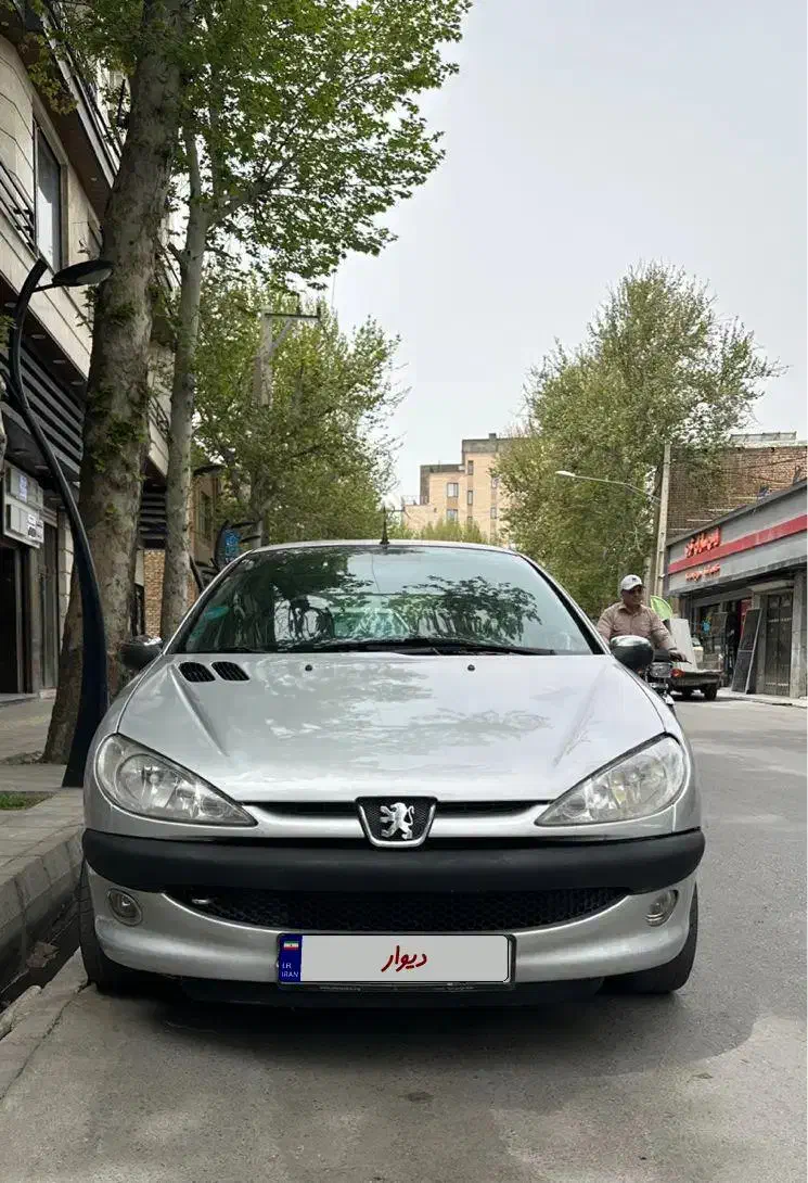 206|خودرو سواری و وانت|بروجرد, |دیوار