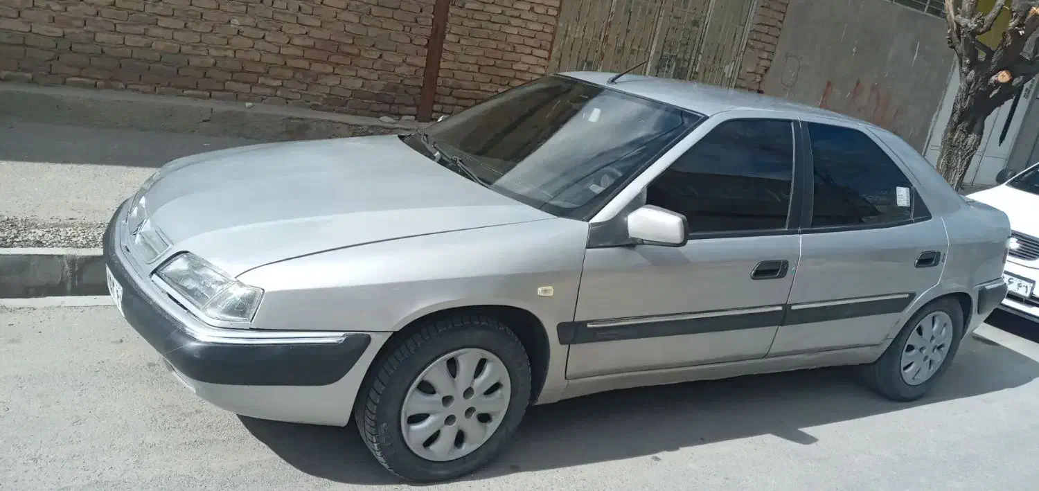 زانتیا مدل 87تمیز نقره‌ای 2000|خودرو سواری و وانت|الیگودرز, |دیوار