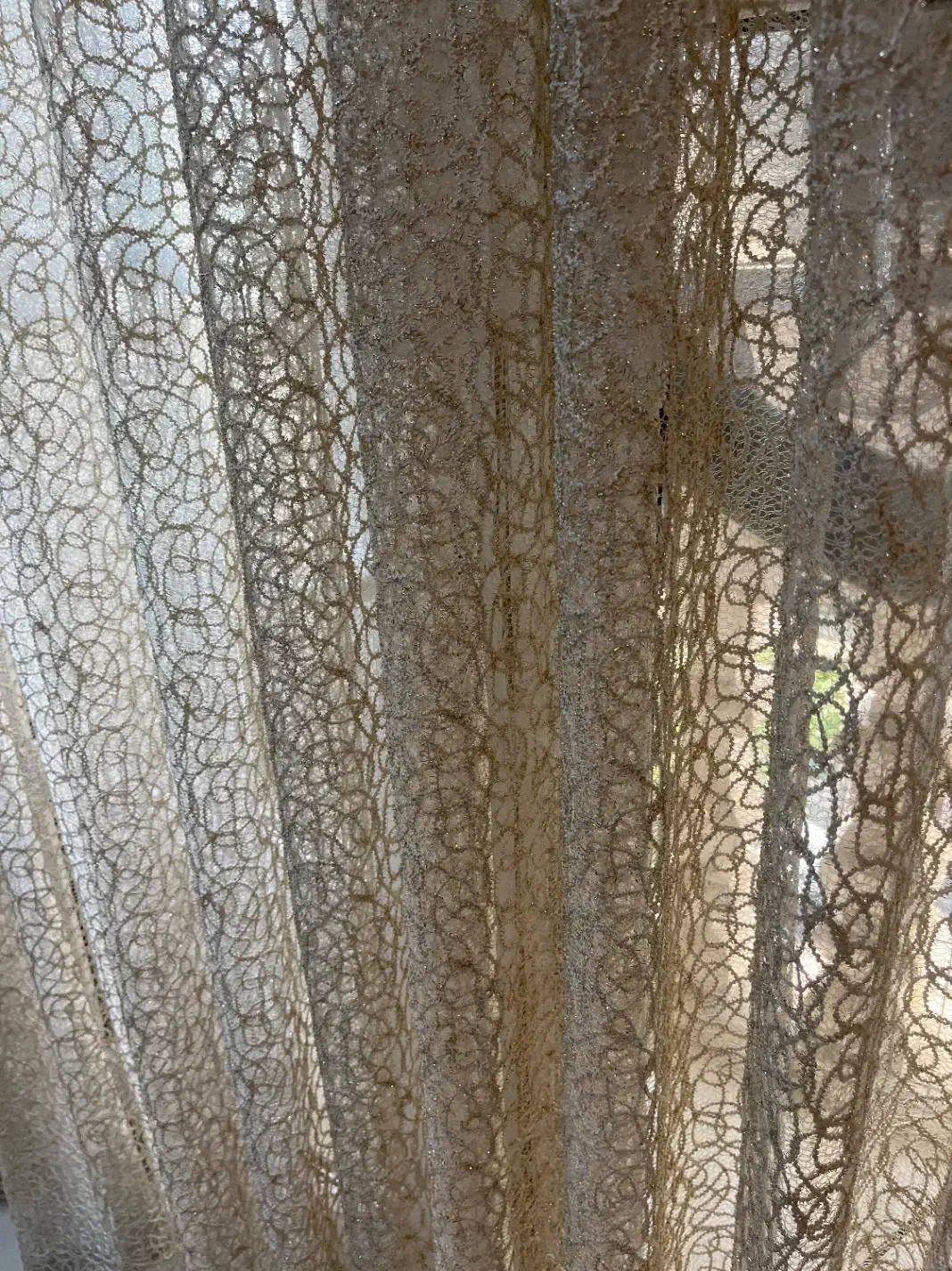 پرده همراه با کتیبه|پرده، رانر، رومیزی|اهواز, زندوکیلی|دیوار