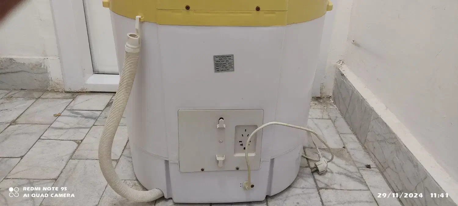 لباسشویی مینی -کهنه شور|ماشین لباسشویی و خشک‌کن لباس|مشهد, هفت تیر (آب و برق)|دیوار