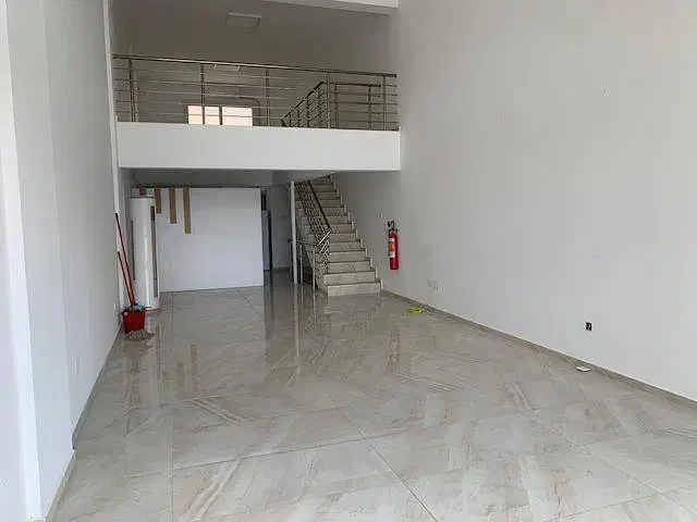 مغازه بمتراژ ۹۰ متر|اجارهٔ مغازه و غرفه|شاهین دژ, |دیوار