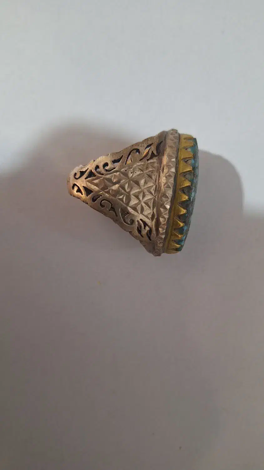 فیروزه|جواهرات|اصفهان, ارزنان|دیوار