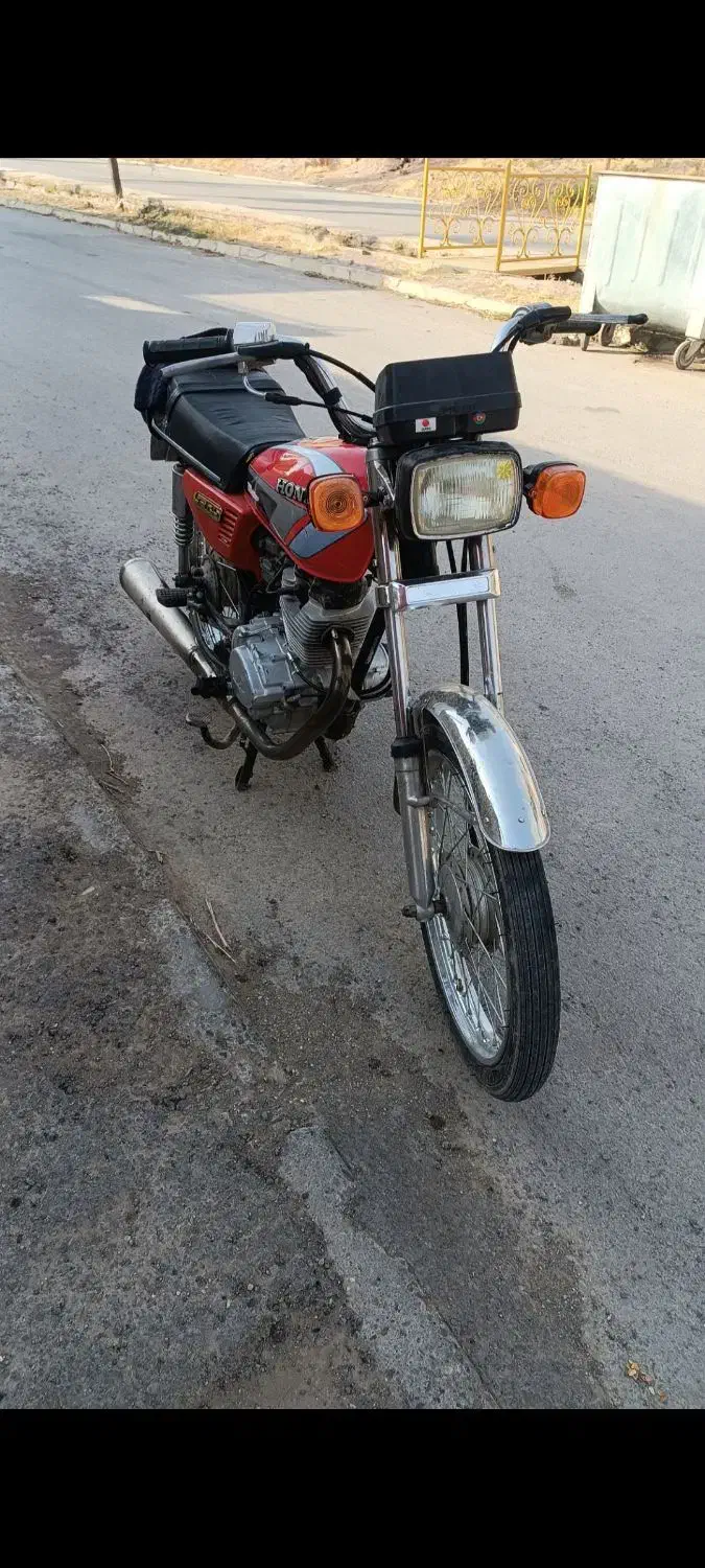 موتور هندا هوندا 125. تریل ماشین|موتورسیکلت|قزوین, |دیوار