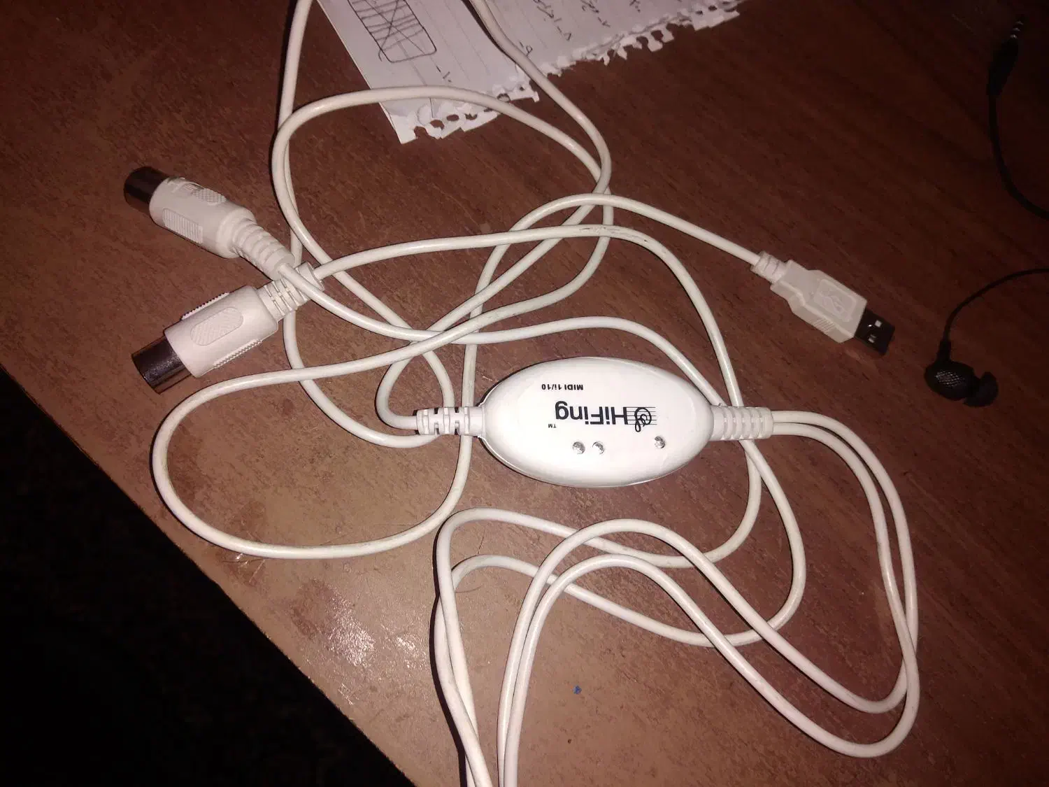 کابل ارگ به گوشی یا کابل midi|پیانو، کیبورد، آکاردئون|ساوه, |دیوار