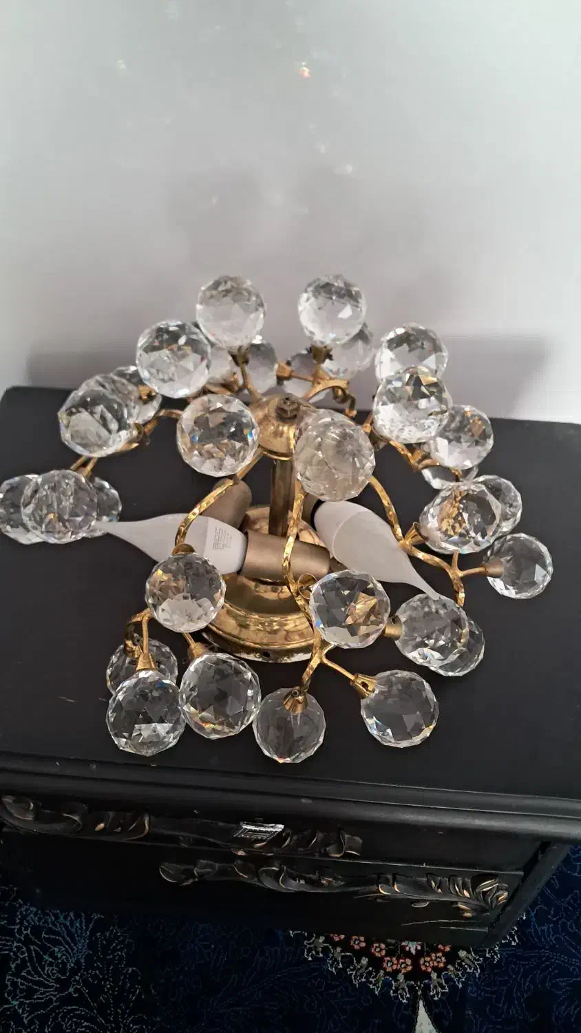 لوستر|لوستر و چراغ آویز|کرج, بنیاد|دیوار