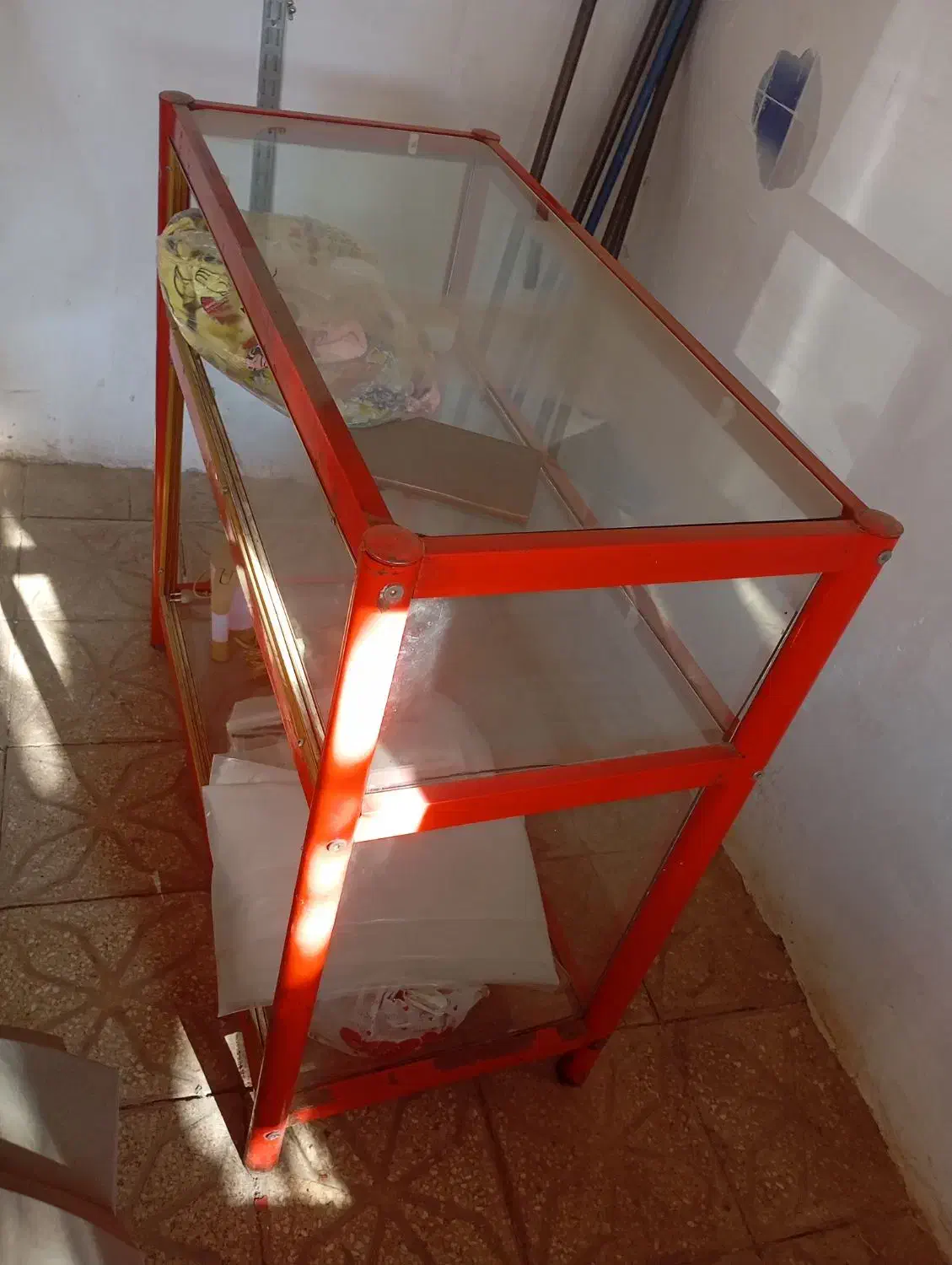 ویترین شیشه ای|بوفه، ویترین، کنسول|کوهدشت, |دیوار