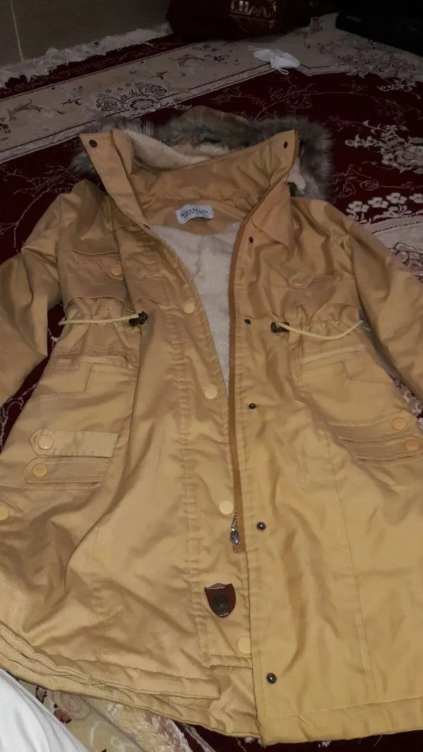 کاپشن کلاهدار خزداررنگ خردلی|لباس|شهرضا, |دیوار