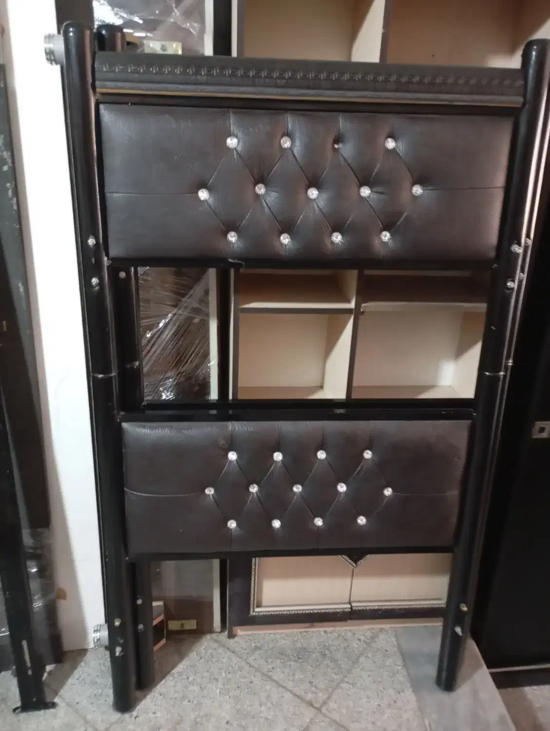 تخت دو طبقه|تخت و سرویس خواب|مشکیندشت, |دیوار