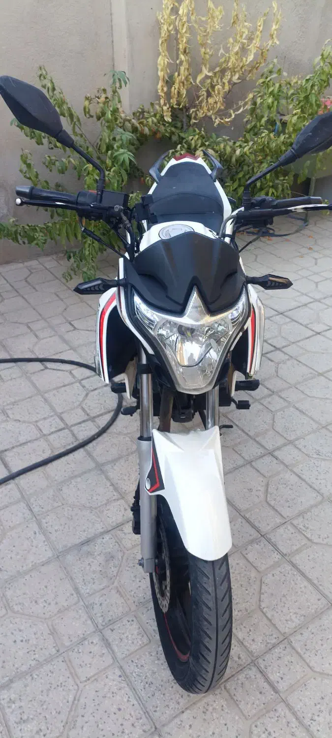 دلتا 160 Delta CRT|موتورسیکلت|شیراز, گل سرخ|دیوار