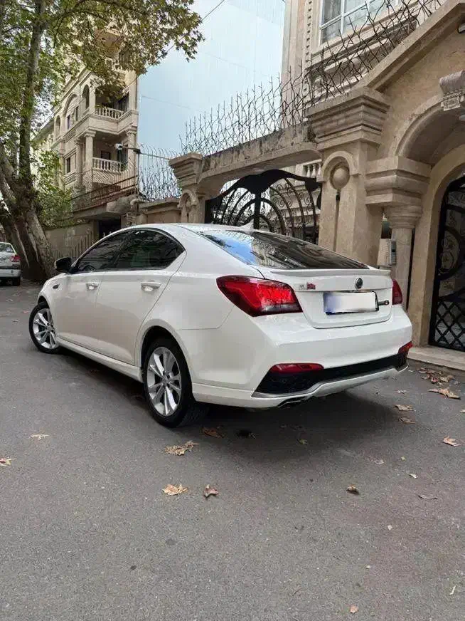 ام جی ۶ مدل ۲۰۱۵ بی خط و خش|خودرو سواری و وانت|تهران, زعفرانیه|دیوار