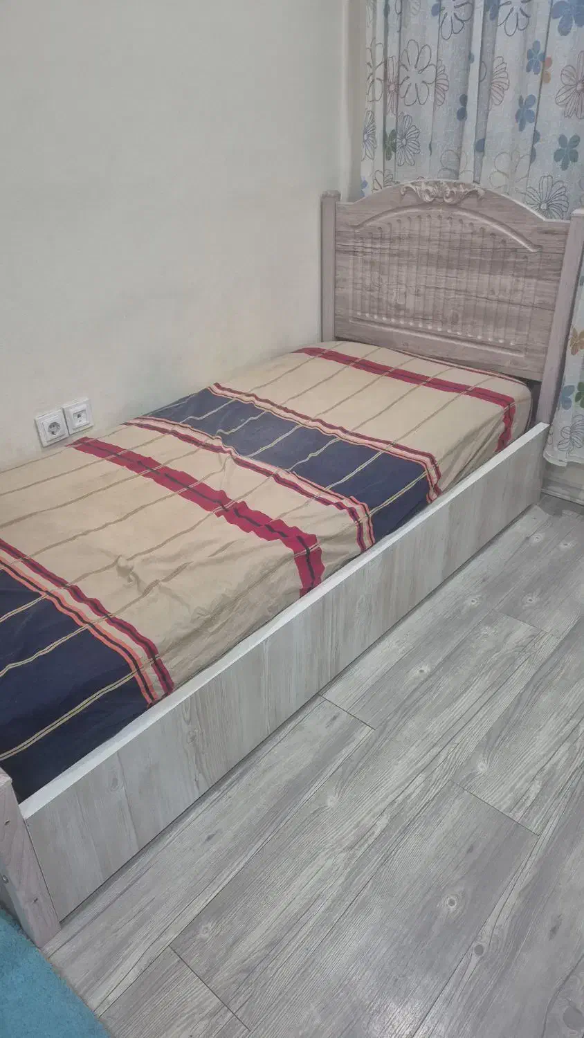 تخت خواب نوجوان|تخت و سرویس خواب|قزوین, |دیوار