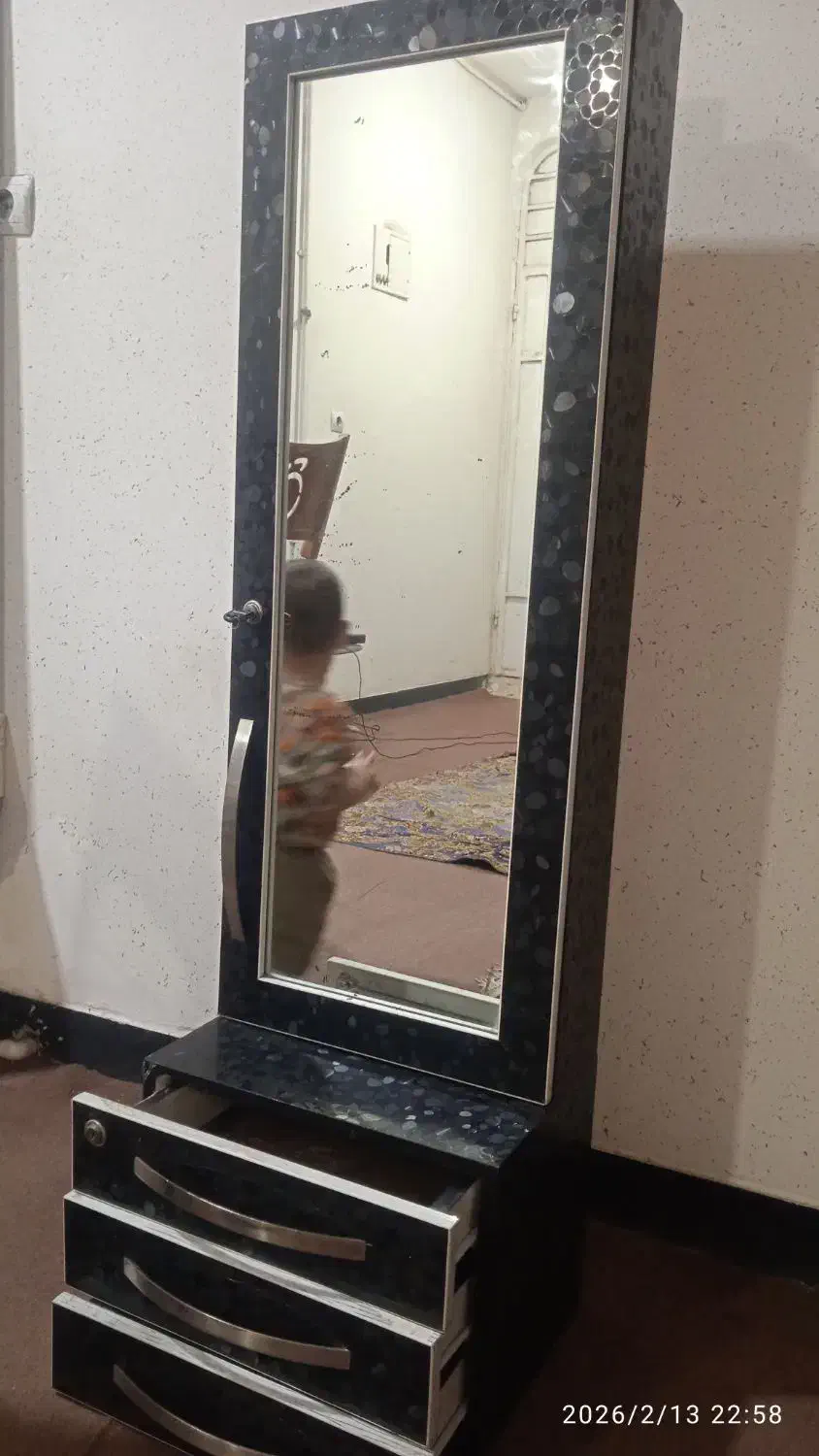 آینه قدی کشویی|جاکفشی، کمد، دراور|اهواز, شهرک برق|دیوار