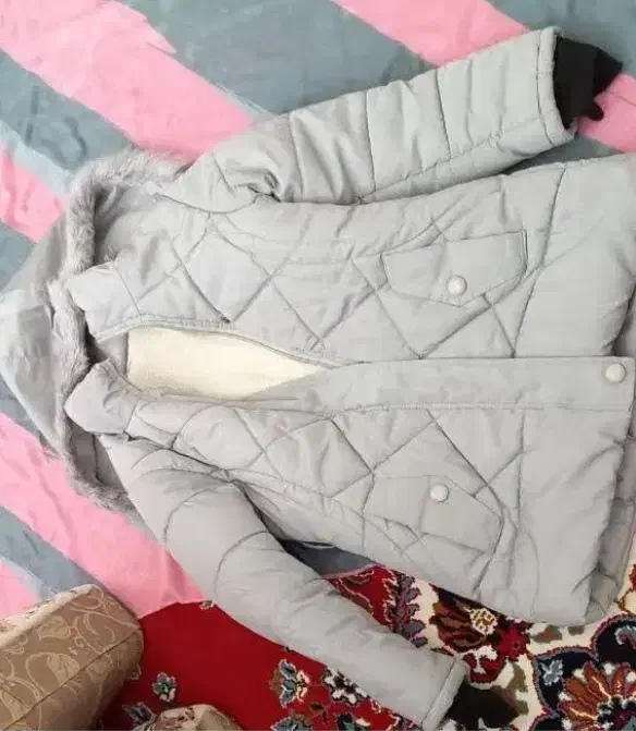 کاپشنوکیفمدرسهولباسمجلسیدخترانه|کیف، کفش، کمربند|اراک, |دیوار