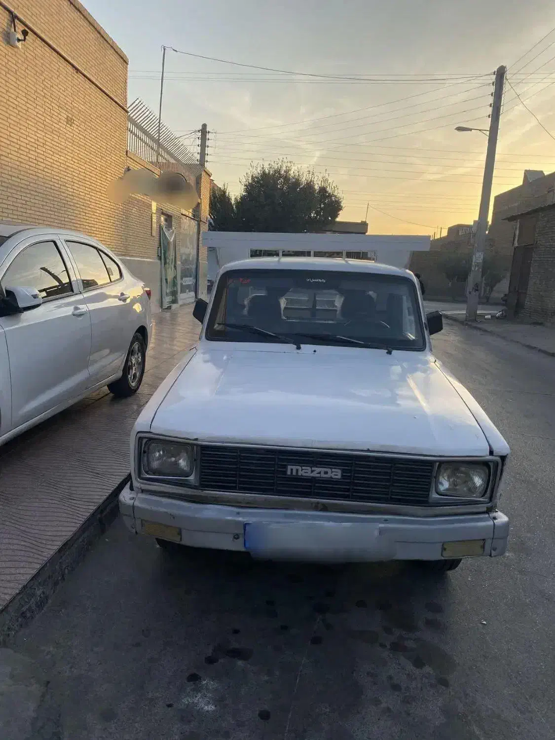 وانت مزدا ۱۶۰۰|خودرو سواری و وانت|یزد, |دیوار