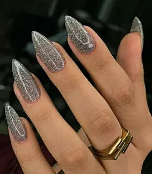 کاشت ناخن|خدمات آرایشگری و زیبایی|نیشابور, مدرس|دیوار