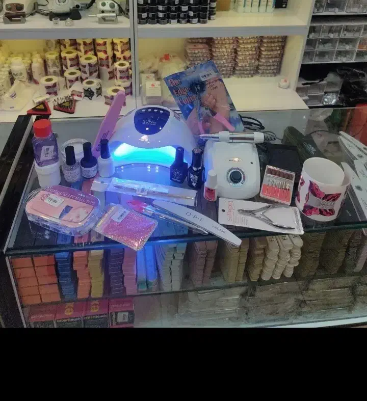 وسایل کاشت ناخن کامل و آکبند|آرایشی، بهداشتی، درمانی|اهواز, عامری|دیوار