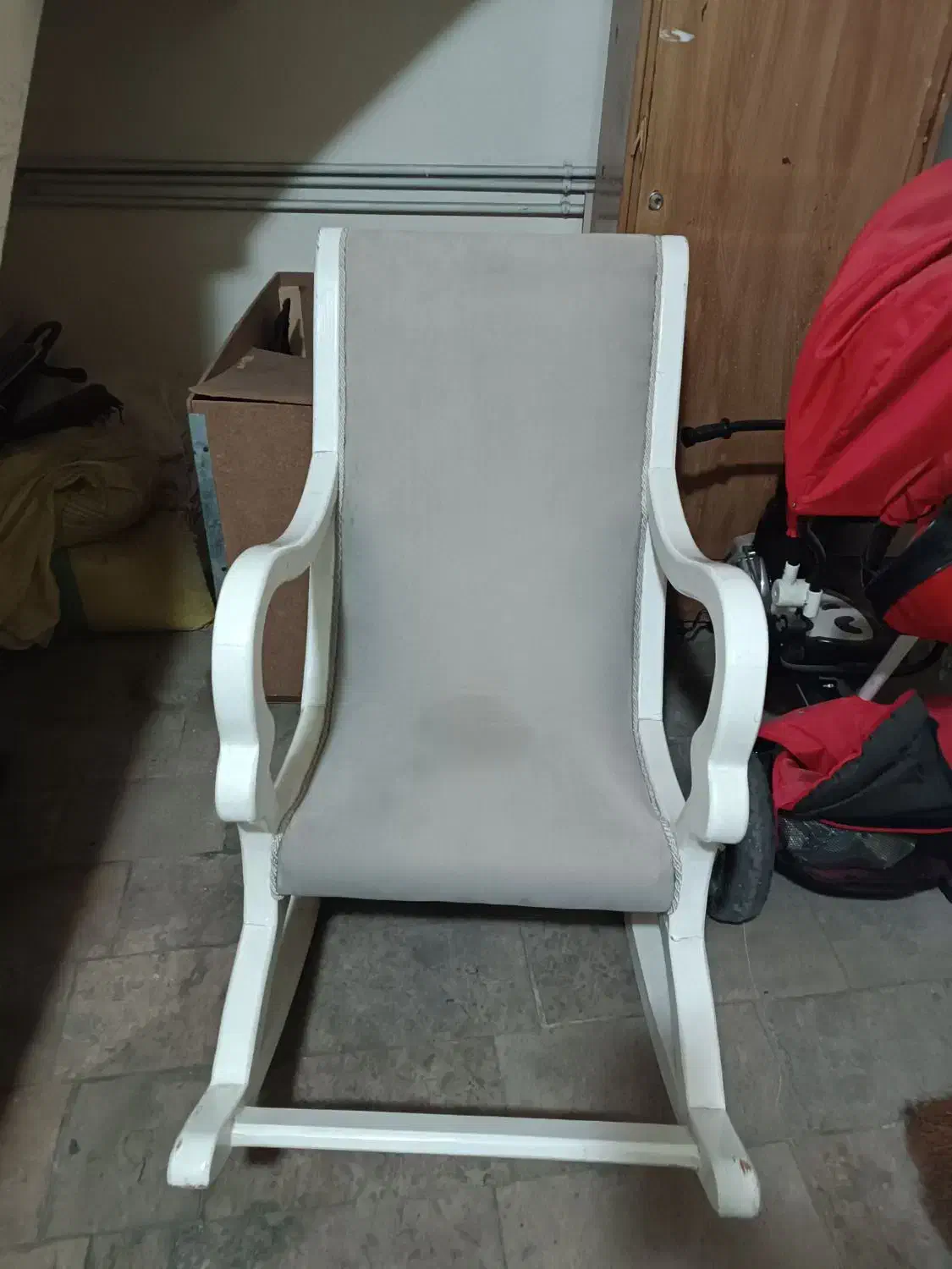 صندلی راحتی راک|مبلمان خانگی و میز عسلی|تهران, دهم فروردین|دیوار