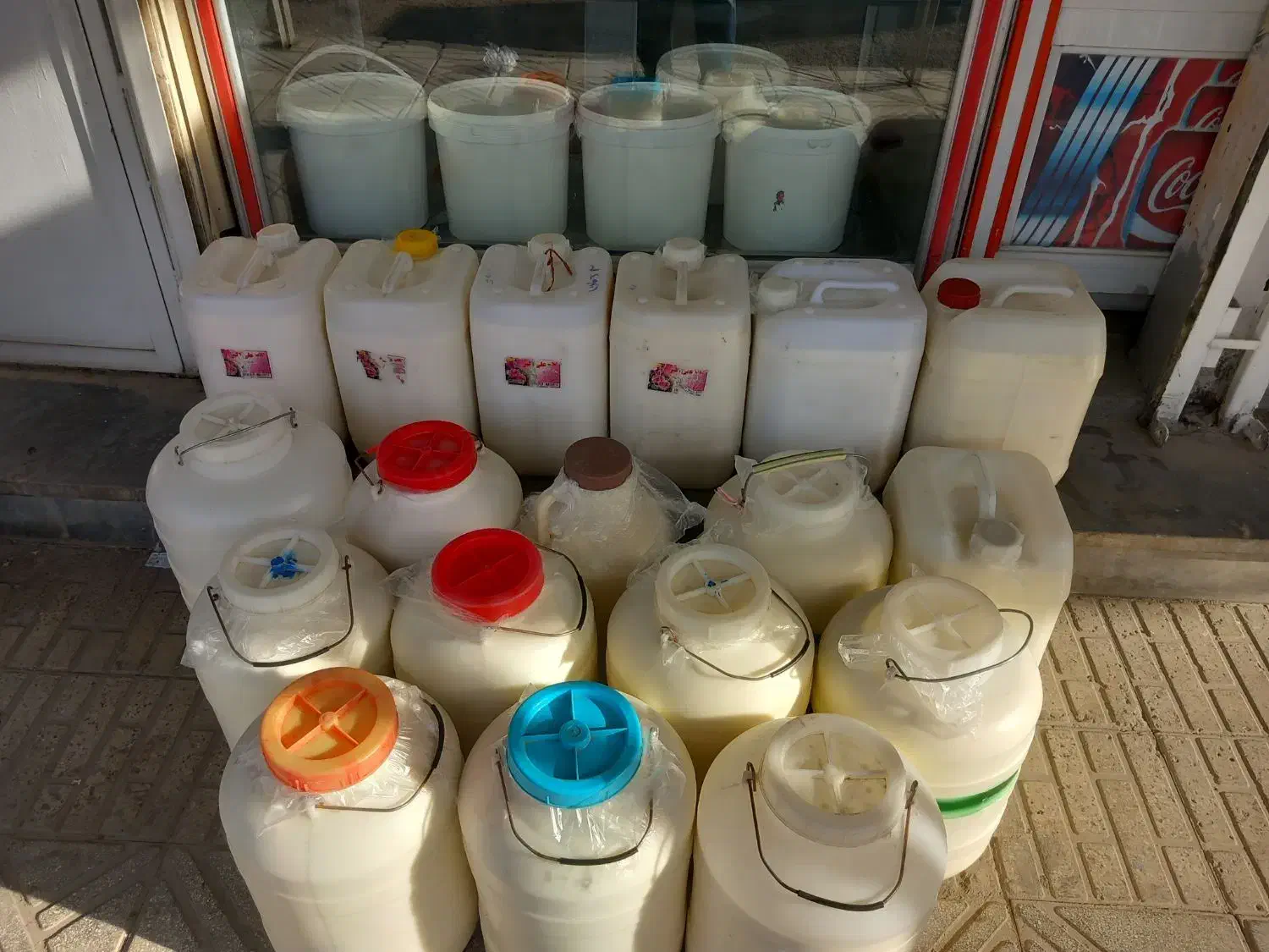 شیر محلی تازه درب مغازه|خوردنی و آشامیدنی|سرپل ذهاب, |دیوار