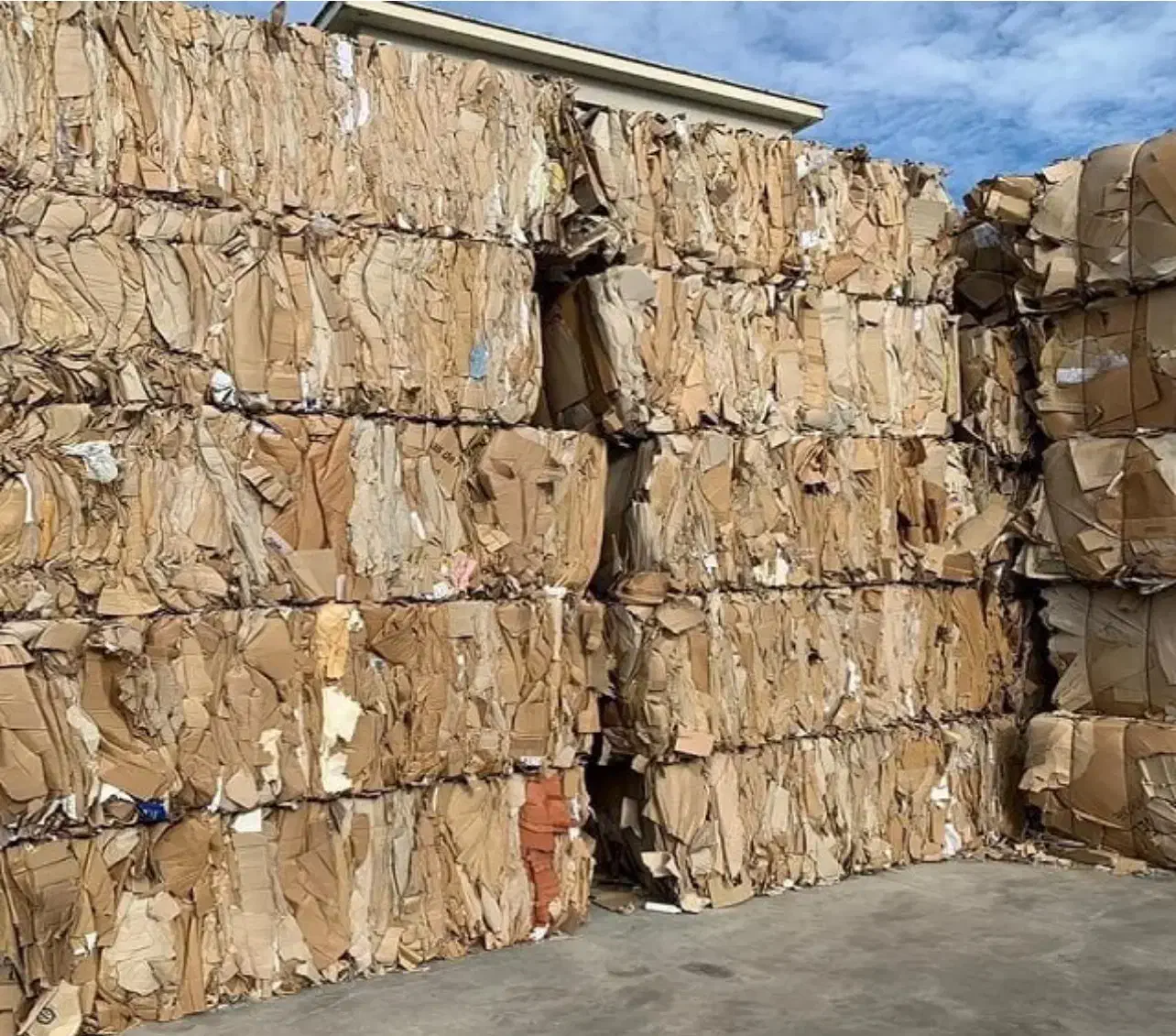 ضایعات کارتن|عمده‌فروشی|اسلام‌شهر, شهرک امام حسین (میان آباد)|دیوار