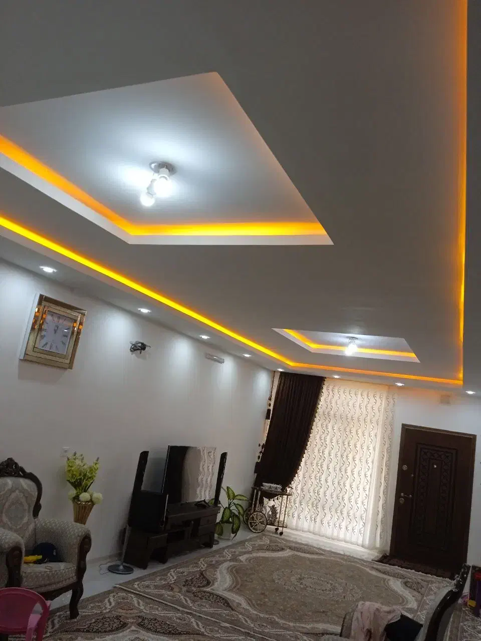 کناف،تایل آسان رابیتس دامپا تایل|خدمات پیشه و مهارت|خواف, |دیوار