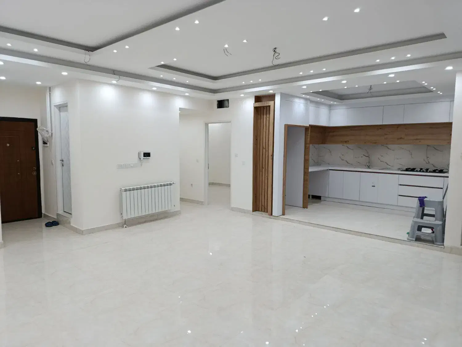 فروش واحد آپارتمان 102متر،کلید نخورده، بلوار شبلی|فروش آپارتمان|سنندج, |دیوار