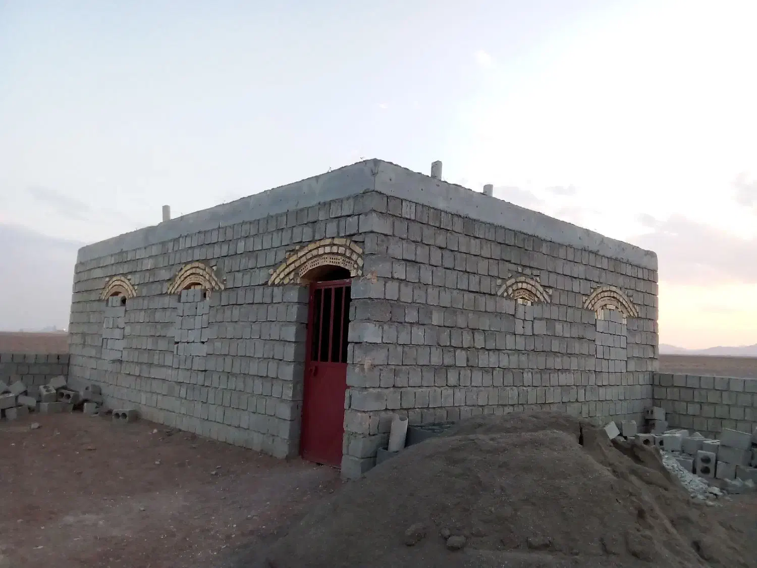 فروش مزرعه شترمرغ پرواری|اجارهٔ دفتر صنعتی، کشاورزی، تجاری|نائین, |دیوار