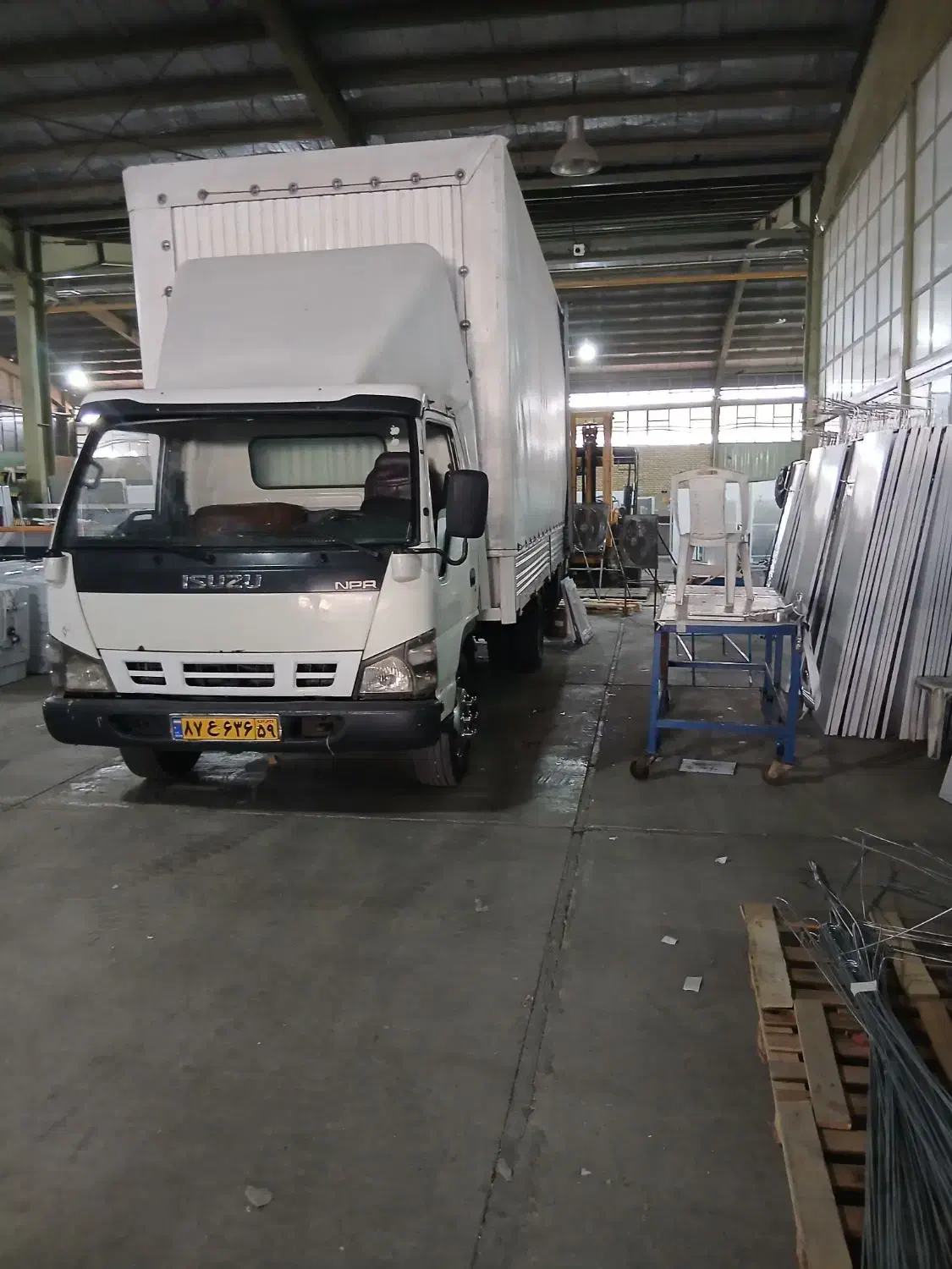 ایسوزو بی رنگ88|خودرو سنگین|ساری, |دیوار