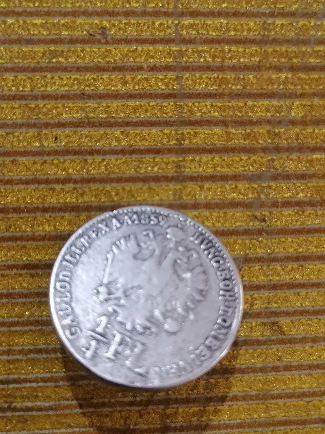 دگمه سکه ایی 180 سال پیش|کلکسیون سکه، تمبر، اسکناس|اردبیل, |دیوار