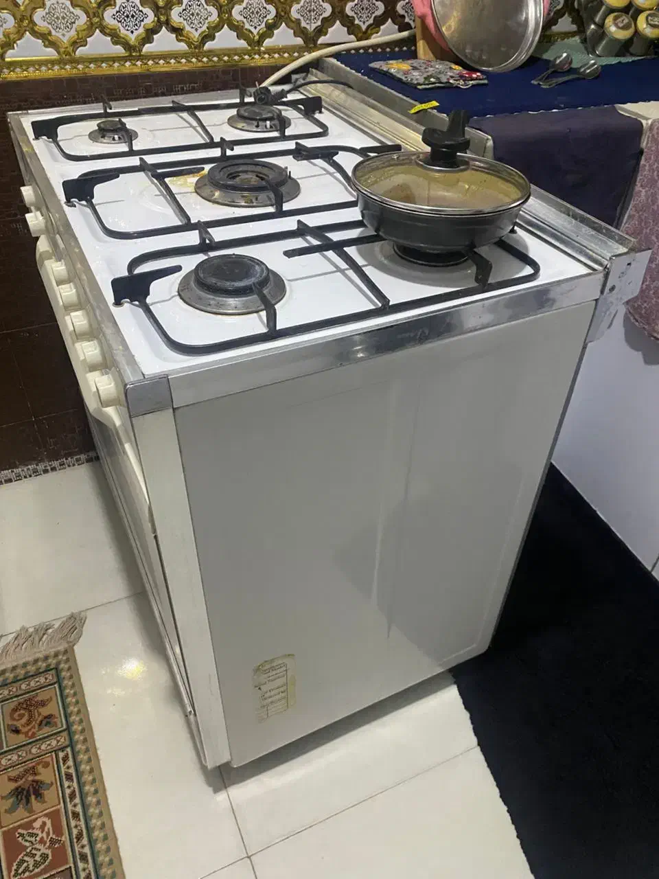 اجاق گاز فردار|اجاق گاز و لوازم برقی پخت‌وپز|کاشان, شهرک فرهنگیان|دیوار