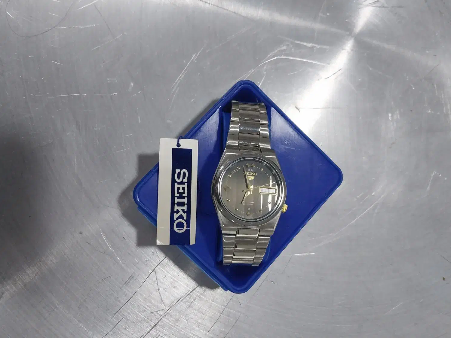 فروش ساعت مچی|ساعت|شهرکرد, |دیوار