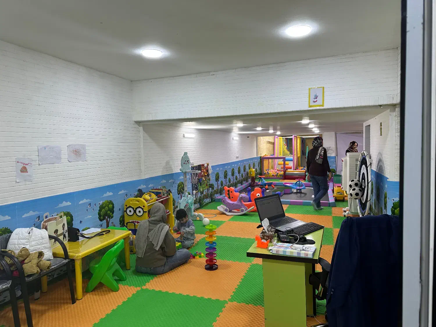 اجاره ملک|اجارهٔ مغازه و غرفه|اصفهان, بهارستان (مخابرات)|دیوار