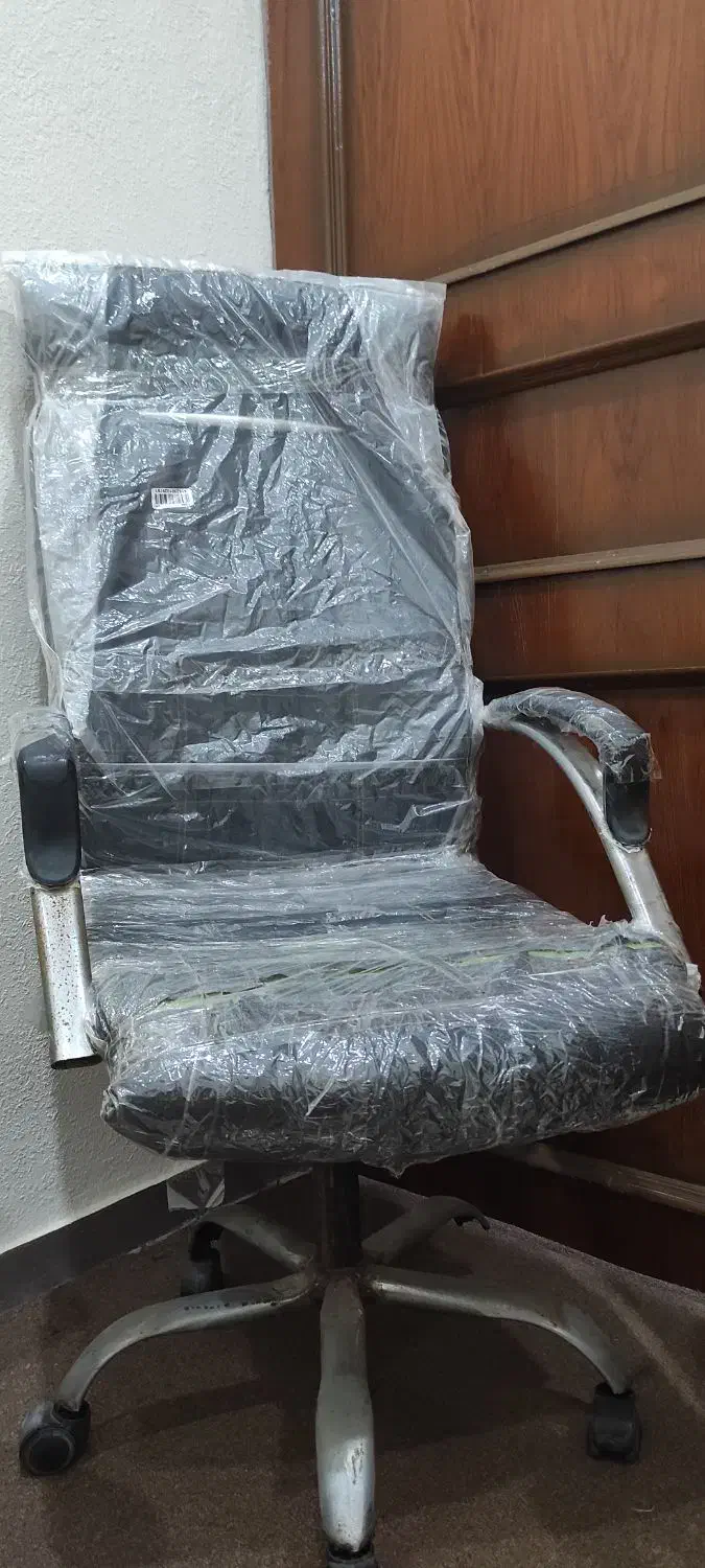 انواع صندلی کار کرده|صندلی و نیمکت|بندر گناوه, |دیوار