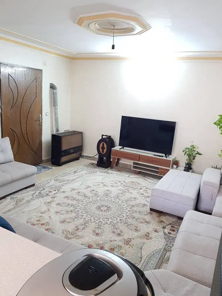 آپارتمان ۶۰ متری در زهتابی