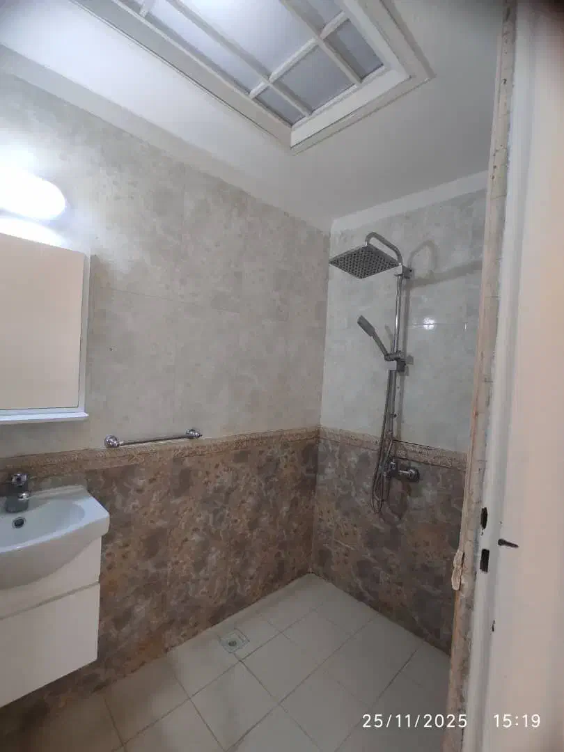 ۱۳۵ متر /سه خواب /رینگ دریاچه/ ویو دریاچه