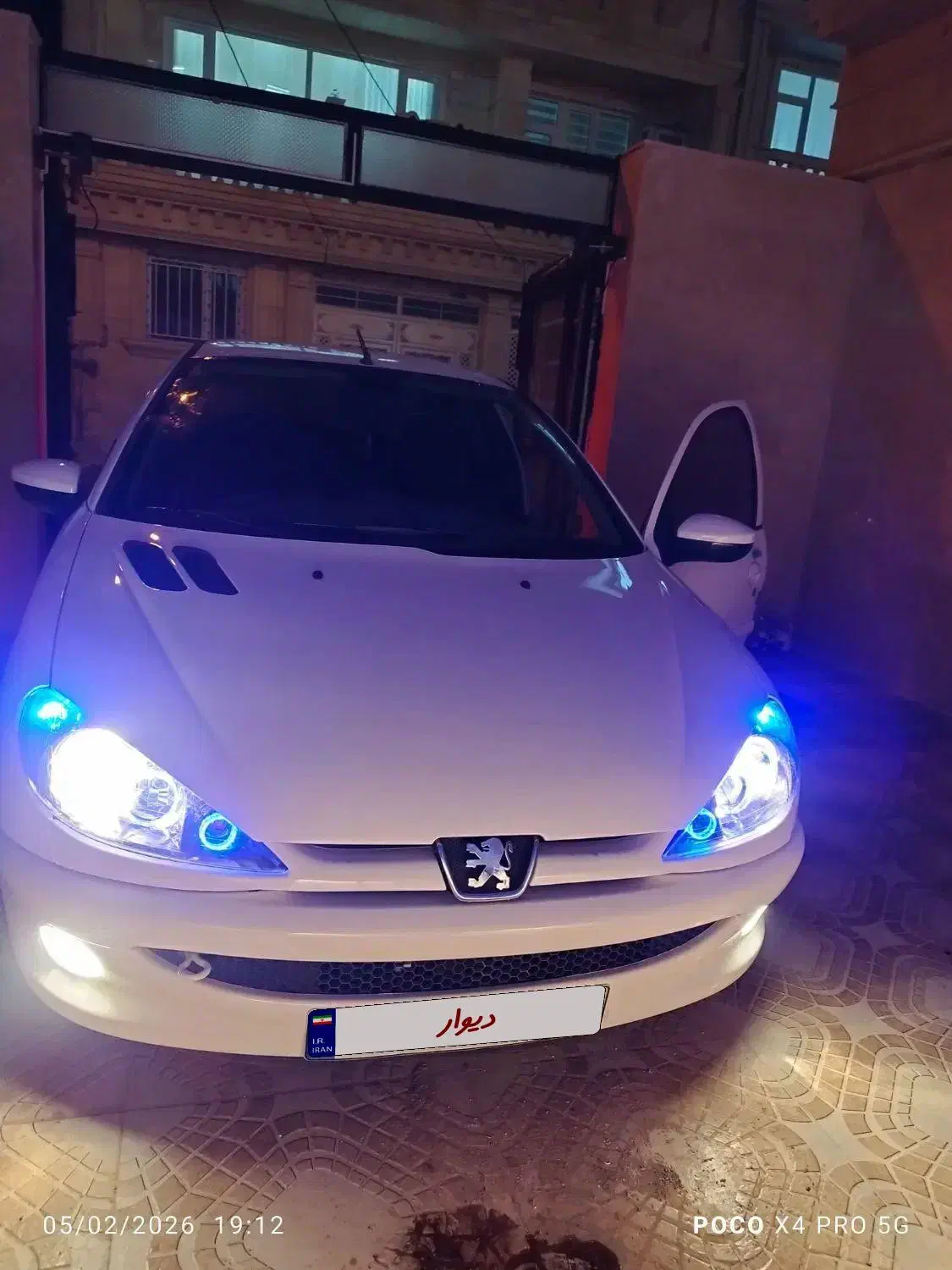 206مدل 1395|خودرو سواری و وانت|مهاباد (آذربایجان غربی), |دیوار