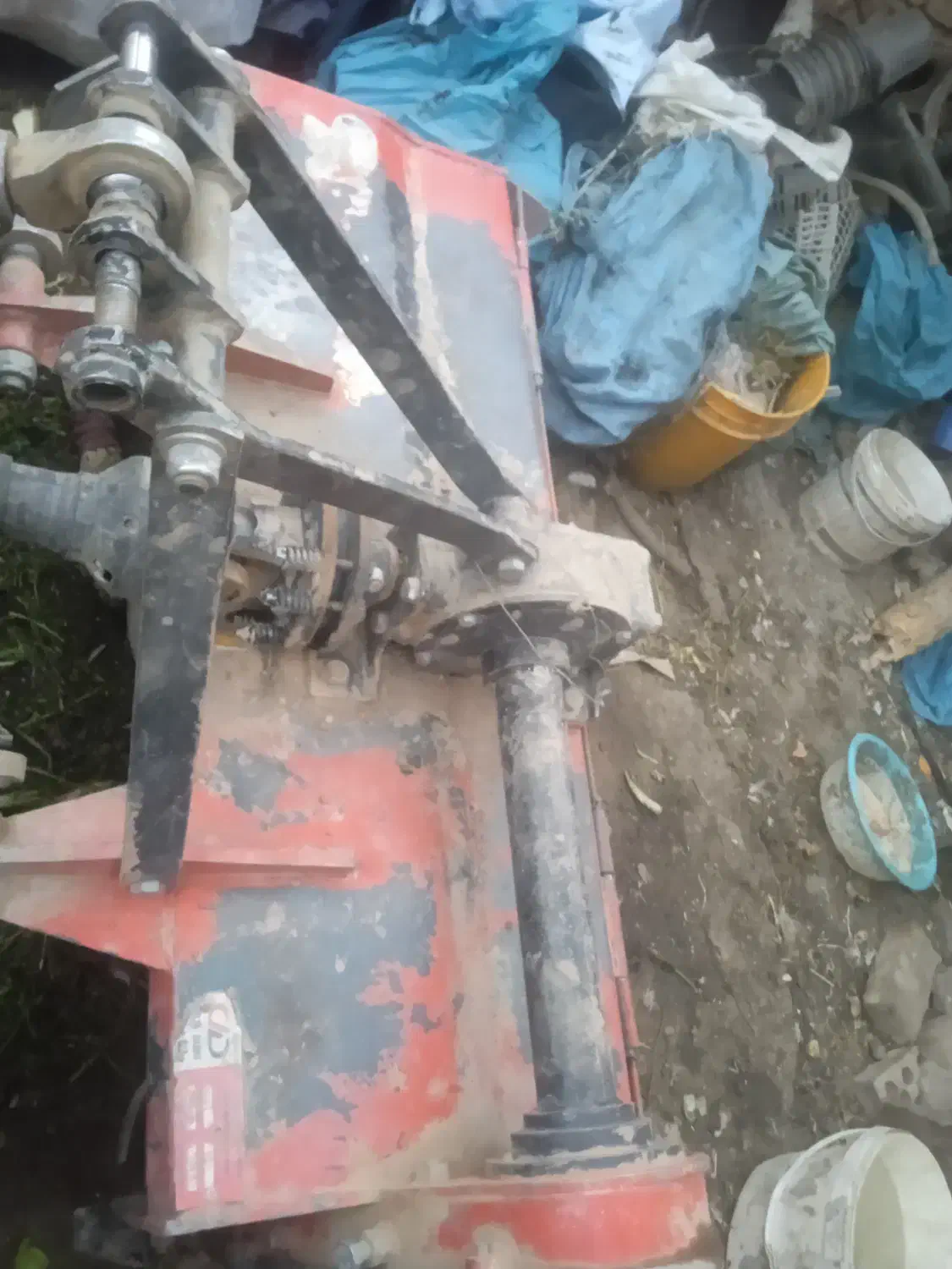 شخم زنی با تراکتور|خدمات باغبانی و درختکاری|تبریز, |دیوار