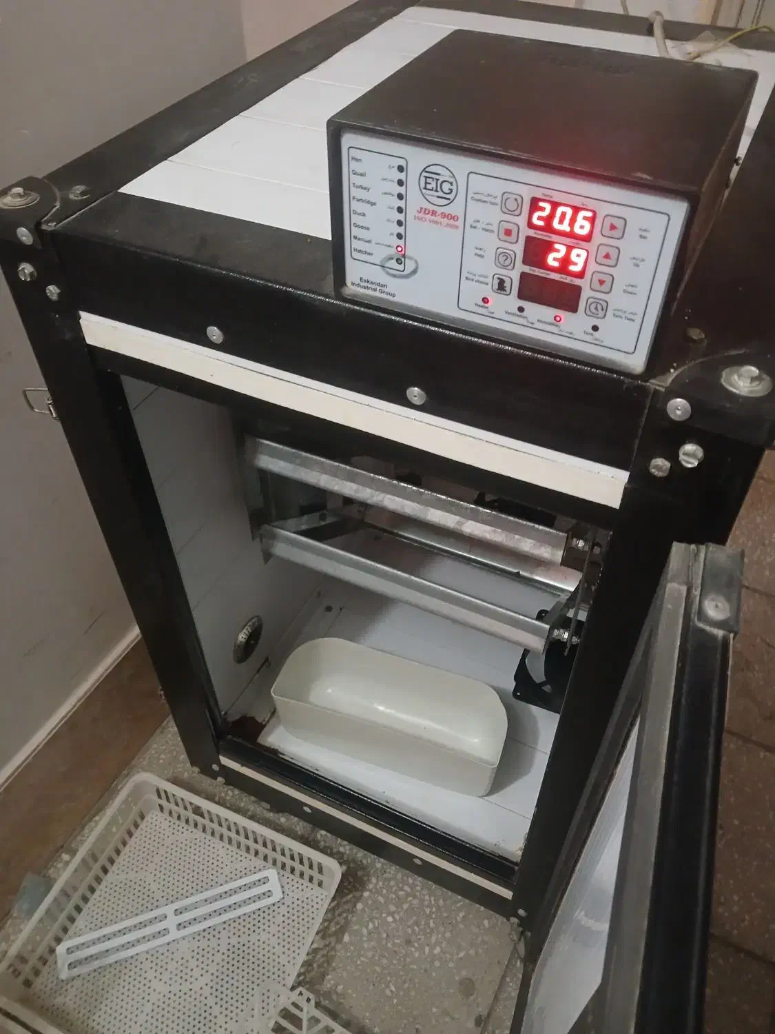 دستگاه جوجه کشی سخنگو|لوازم جانبی حیوانات|قم, باجک یک|دیوار