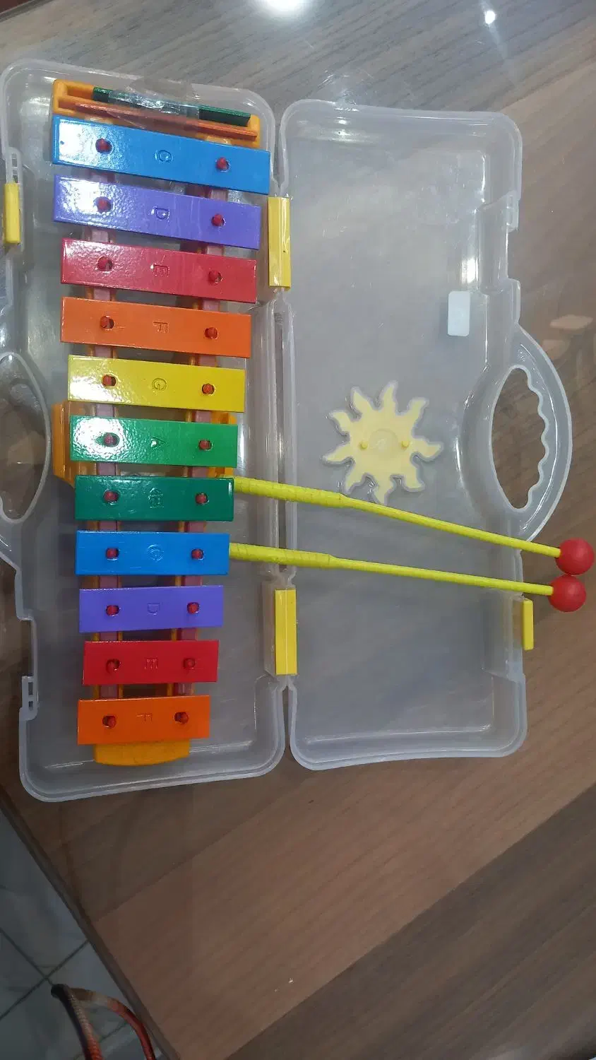 بلز رها|سازهای سنتی|همدان, |دیوار